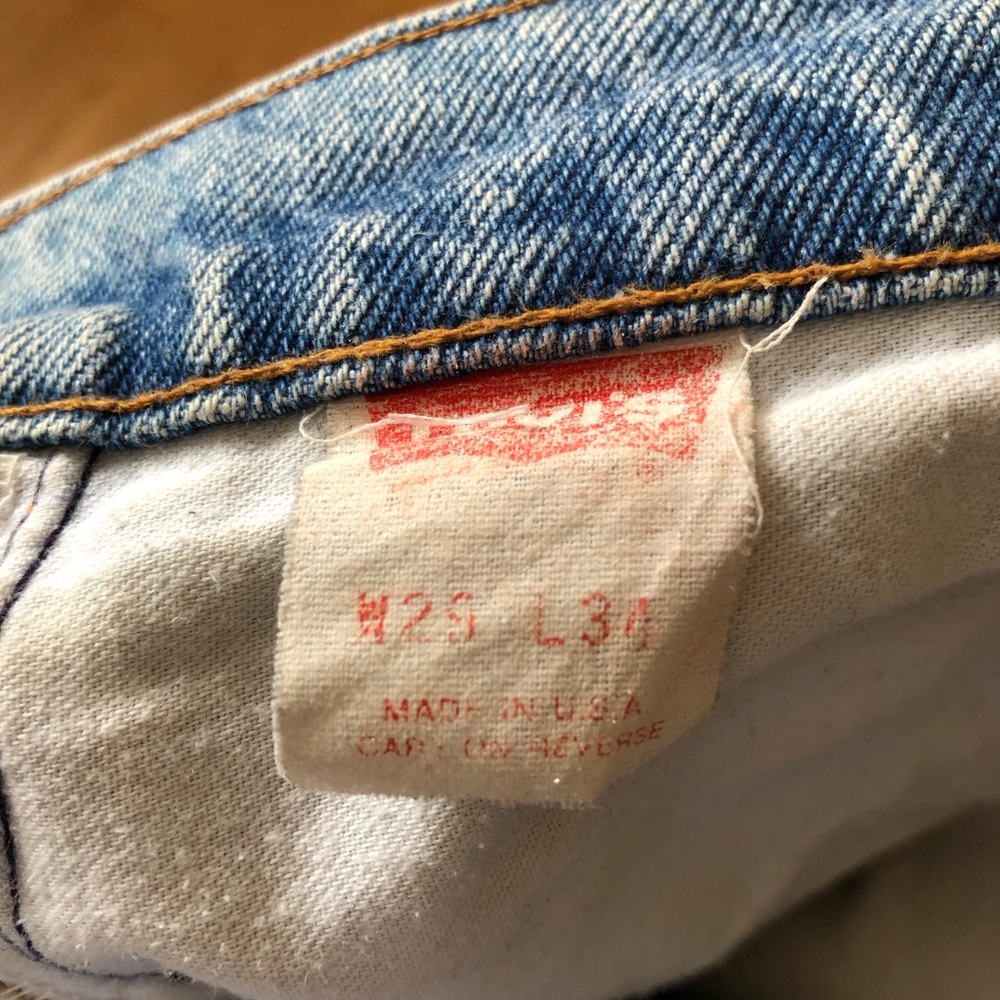 Levi's Light Blue Classic Women's Jeans - Picture 9 of 11